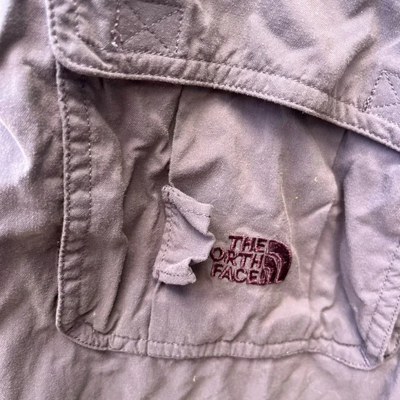 Mens North Face Button Up Shirt - Picture 2 of 5